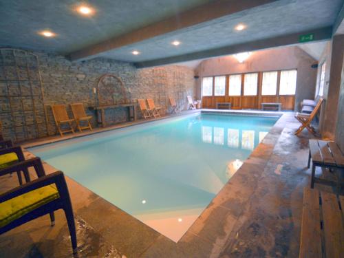 Orchimont House | Magnificent Manor in Vresse-Sur-Semois with Sauna
