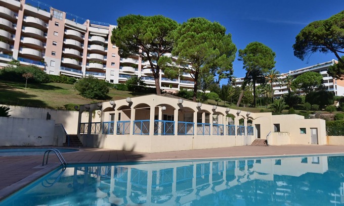 La Bocca Nord Apartment | Magnificent renovated apartment in the heart of the Domaine des Palmiers