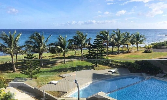 Flic-en-Flac Apartment | Magnificent sea-view apartment