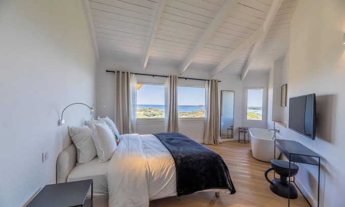 Bonifacio Apartment | Magnificent sea view apartment - 2 Bedrooms