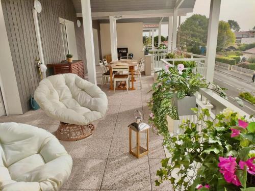 Andernos-les-Bains Apartment | Magnifique appartement climatisé 70 m2, Grande terrasse 42 m2, classé 4 étoiles