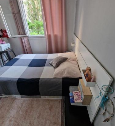 Quartier de la Maison-Blanche House | Magnifique chambre paris