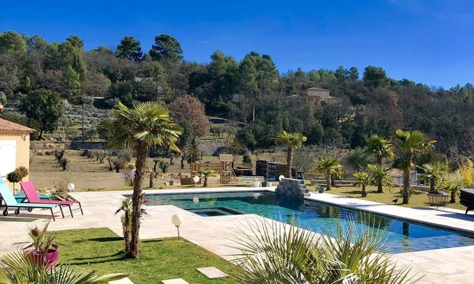 Tavernes Villa | Magnifique Guest House Proches des Lacs du Verdon
