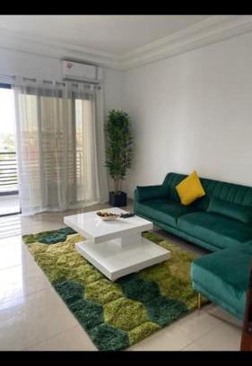 Point E Apartment | Magnifique studio tres calme pointt E