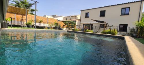 Fabregues Villa | Magnifique villa à 15mn des plages