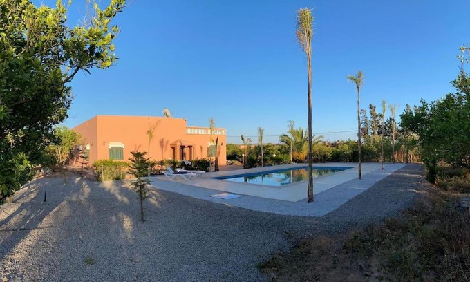 Inchaden Villa | Magnifique villa orientale privé avec piscine .