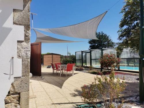 Avrille House | Magnifique Villa, piscine chauffée, proche plage