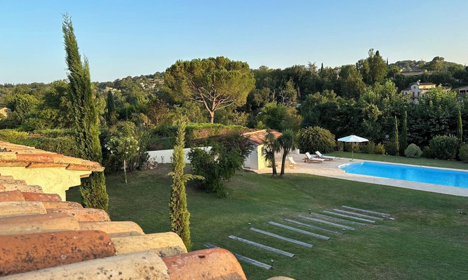Chateauneuf-Grasse Villa | Magnifique Villa Provençale 190m2 Jardin de 3000 m2 Grande Piscine