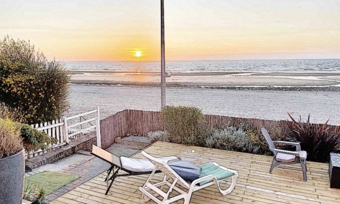Auberville Apartment | Magnifique vue sur la mer direct sur la plage appartement 110m2 8-9 pers terrass