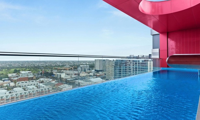 Adelaide Central Business District Apartment | Magnolia - The Cityscape Oasis
