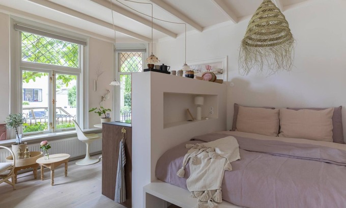 Bergen Apartment | Magnolia Tree - One Bedroom Apartment, Sleeps 2