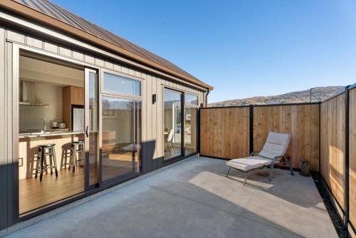 Lowburn House | Magnum Escape - Cromwell Holiday Home