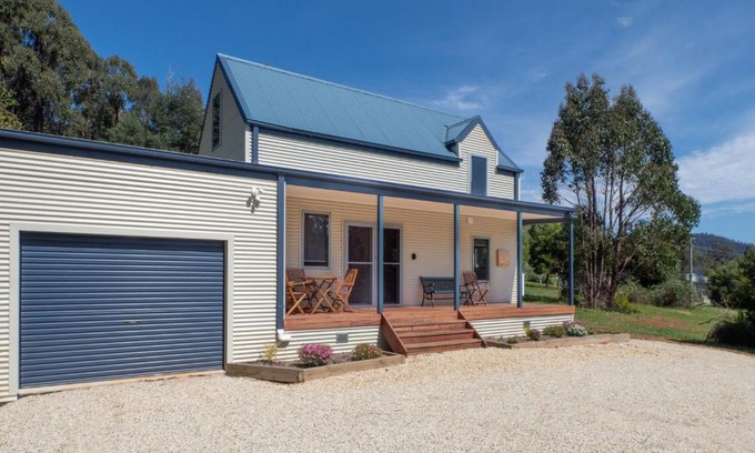 Marysville House | Magpie Nest