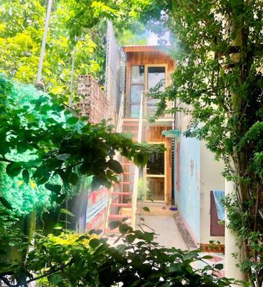 Van Don Hotel | Mai Homestay Quan Lạn