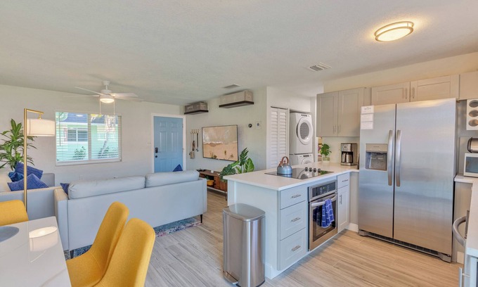 Dunedin Condo | Mai Tai Suites Dunedin Free Honeymoon Island Pass 2 King Bedrooms Beach Gear Inc