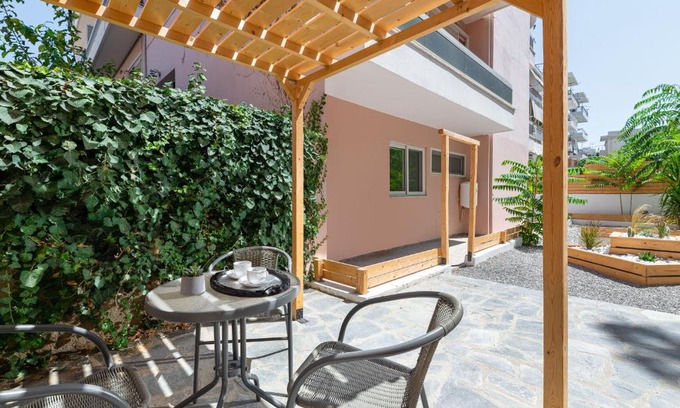 Petaloudes Apartment | Mailo&Luke apartments