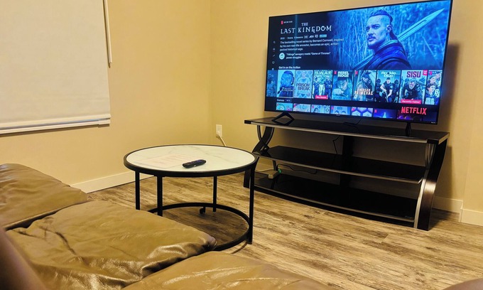 Mission District House | Main Floor 1 Bedroom Suite with Parking
