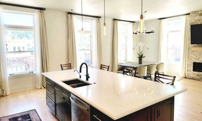 Deadwood Apartment | Main Street Luxury Condo - Overlook Outlaw Square!