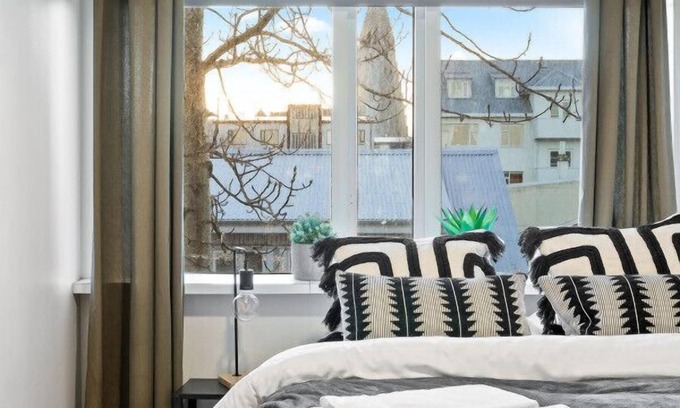 Hliðar Apartment | MainStreet Apartment in the Heart of Reykjavík