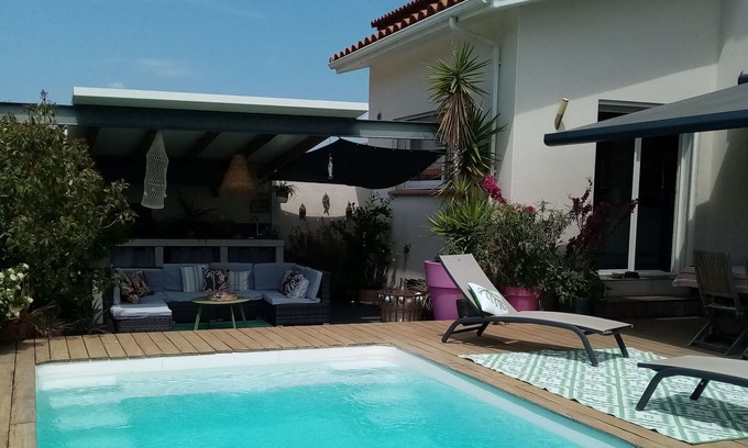 Villelongue-de-la-Salanque House | Maison Piscine et Jardin Proche de la mer
