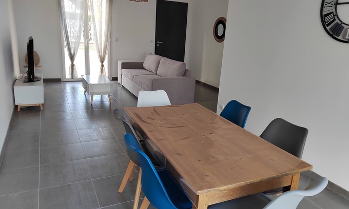Villiers-sur-Tholon House | Maison à la Campagne