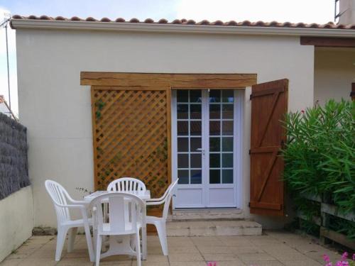 Notre-Dame-de-Monts House | Maison 2 chambres à 900m de la plage, terrasse & BBQ - FR-1-540-305