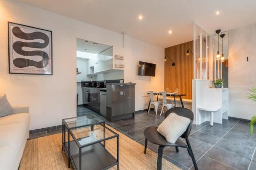 La Madeleine House | Maison 2 chambres proche du tram, parking gratuit