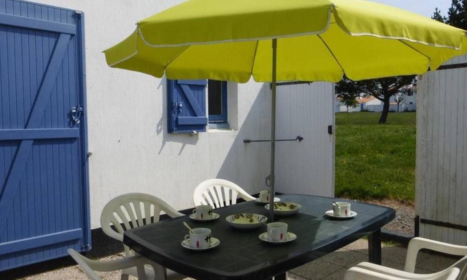 Bretignolles-sur-Mer House | Maison 2 pièces/mezzanine, piscines chauffée, tennis - Bretignolles-sur-Mer - FR-1-224A-666