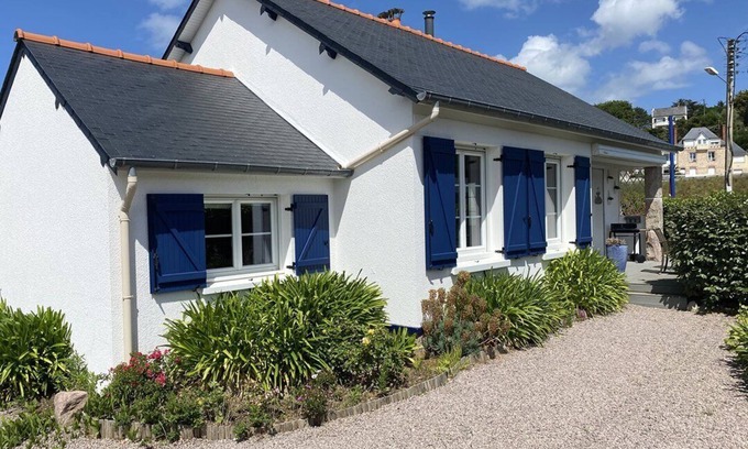 Erquy House | Maison 4 Personnes, à 50m de la Plage de Caroual à Erquy