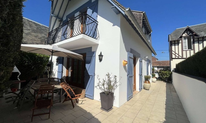 Benerville-sur-Mer House | Maison 6 Couchages, 200m de la Plage
