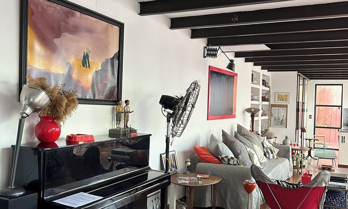 Le Mourillon House | Maison Atypique Façon Loft à Moins de 10 mn des Plages et du Centre Ville