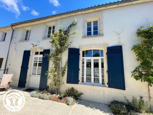 Damvix House | Maison au cœur du Marais Poitevin avec barques, canoës, pédalo et vélos включены - FR-1-426-147