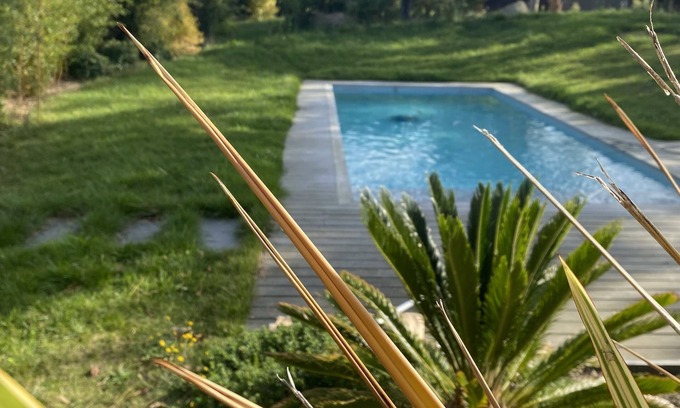 Etables-sur-Mer House | Maison Avec Piscine Chauffée à 5 Mins à Pied de la Plage