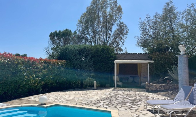 Les Esterets du Lac House | Maison Avec Piscine en Esterel Proche du lac