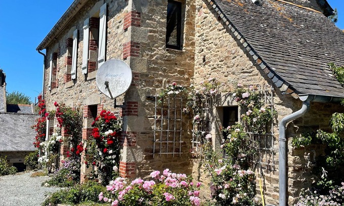 Saint-Michel-en-Greve Villa | Maison Bord de Plage