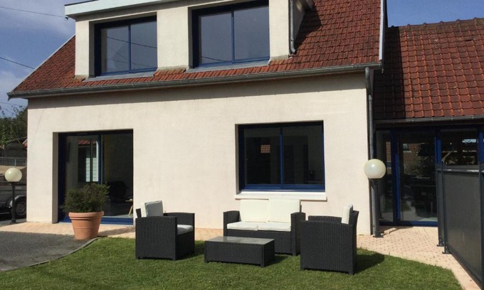 Dieppe House | Maison Bord de Mer