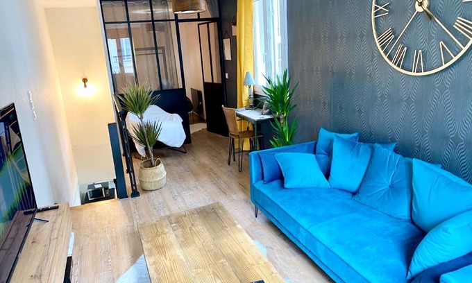 Chateauroux Apartment | Maison cœur de ville esprit industriel - Le Loft12