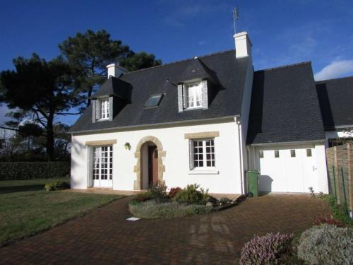 Erdeven Villa | Maison calme près des plages de Kerhilio, 90m², 4 chambres, jardin, parking privé, animaux acceptés. - FR-1-479-1