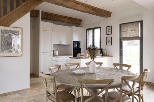 Cricqueboeuf House | Maison Castel A haven of peace near Deauville