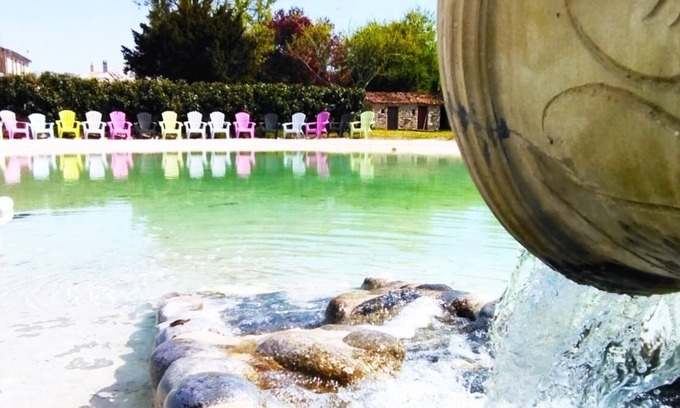 Saint-Georges-du-Bois House | Maison Charentaise Avec Piscine Naturelle
