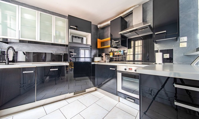 Saint-Michel-sur-Orge Villa | Maison Chaleureuse et Cosy non Loin de Paris
