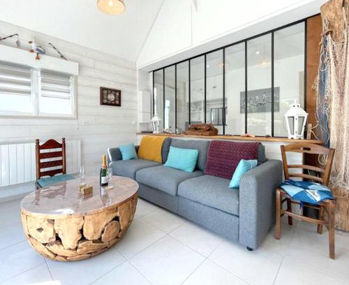 Saint-Laurent-sur-Mer House | Maison charmante à Saint-Laurent-sur-Mer avec terrasse