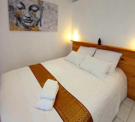 Saint-Priest Apartment | Maison chez nous