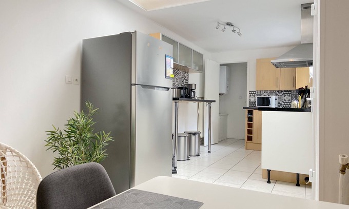 Tourcoing House | Maison Cosy 8 personnes proche LILLE