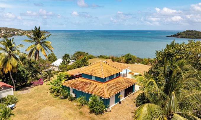 Le Francois House | Maison d'Ô Pointe Thalémont, full sea view & pool