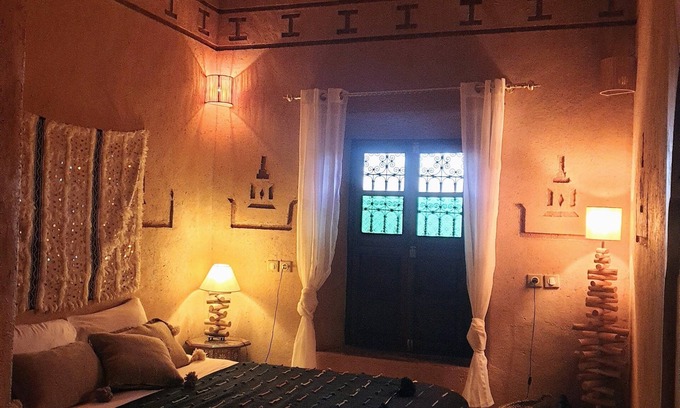 Kelaat M'Gouna House | Maison d'hôtes IZZA