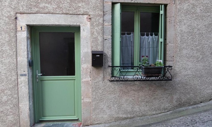 Avene House | Maison d’Paula