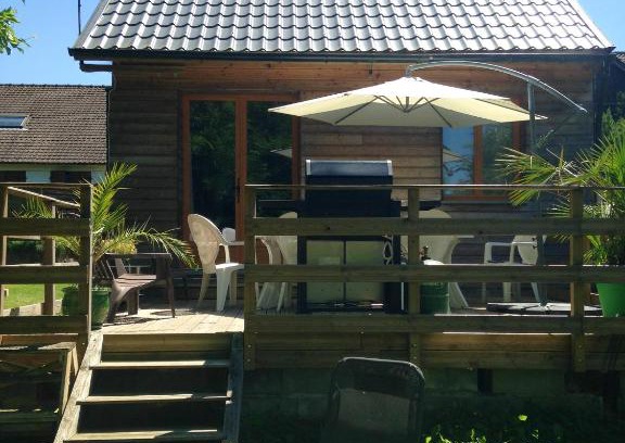 Dainville House | Maison de 2 chambres avec vue sur la ville jardin clos et wifi a Dainville