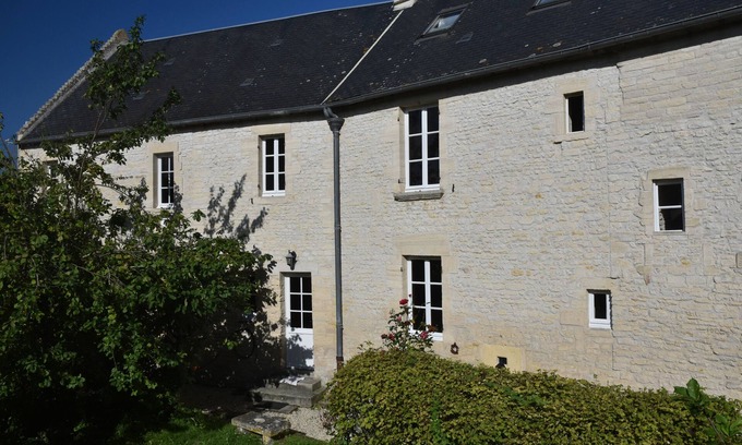 Lantheuil House | Maison de Campagne Avec Grand Jardin - Beaucoup de Cachet