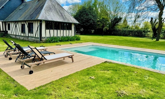 La Roussiere House | Maison de Campagne Avec Piscine et Terrain de Sport